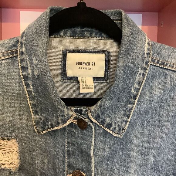 Forever 21 Distressed Jean Jacket 🪆 - Picture 2 of 4